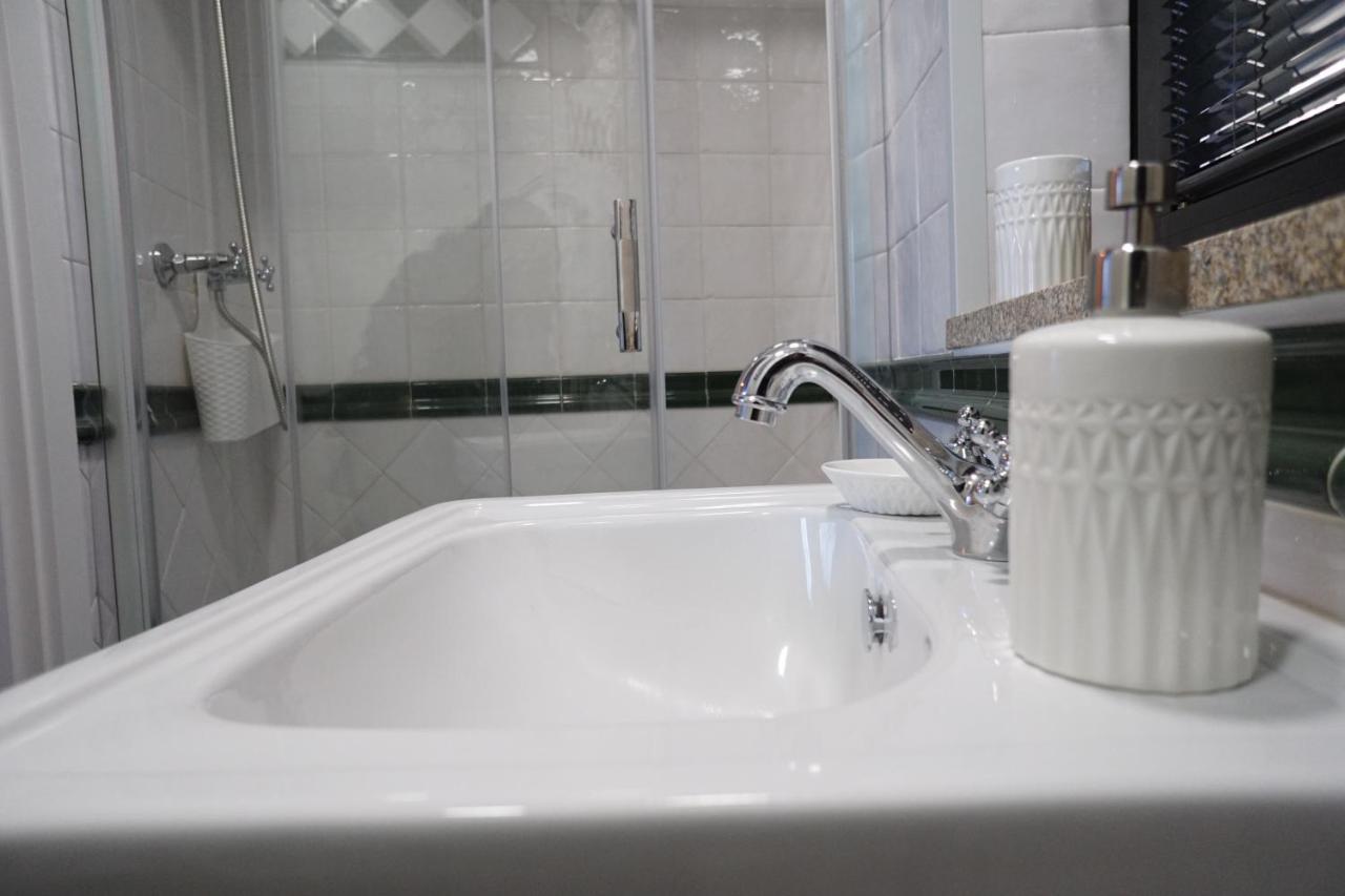 Modern House - Air Cond, Free Parking, Breakfast, By Porto With Love Lda Vila Nova de Gaia Zewnętrze zdjęcie